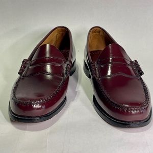 Men's Wine coloured Penny Loafers. G.H.Bass & co. "Weejuns"